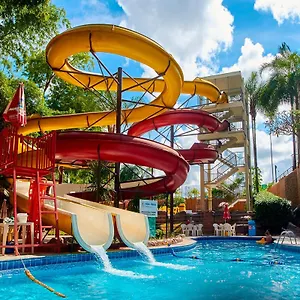  Apartamento Confortável No Golden Dolfhin Grand Brasil